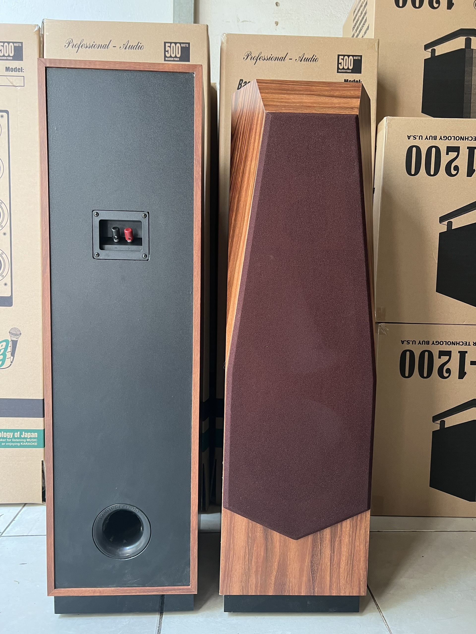 Vỏ thùng loa đứng 2 tấc 2 bass 20, 2 loa chép hải triều - 1 cặp
