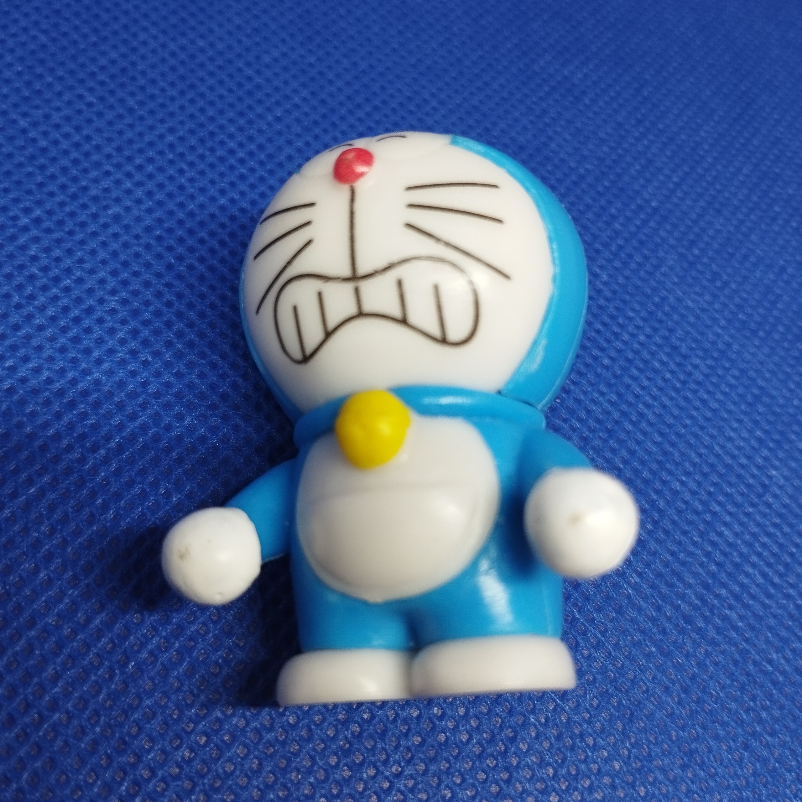 Bộ Mô Hình 1 nhân vật hoạt hình Doraemon dễ thương trong bộ 6 nhân vật Doraemon