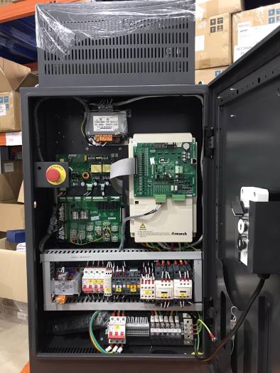 Tủ Điều Khiển Thang Máy NICE 3000 (với đường dẫn cứu hộ UPS, card encoder 1387/1024/1313 và Keypad) - Thiết Bị Linh Kiện Thang Máy Rolex ( Gía đã bao gồm chi phí lắp đặt )