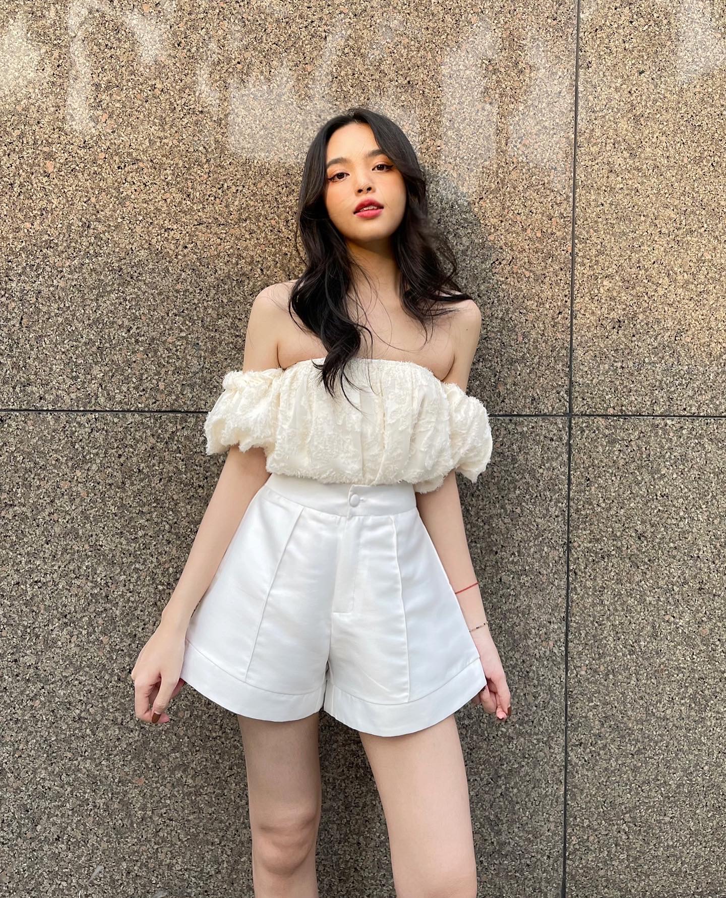 Áo trễ vai tơ hoa - Peach top