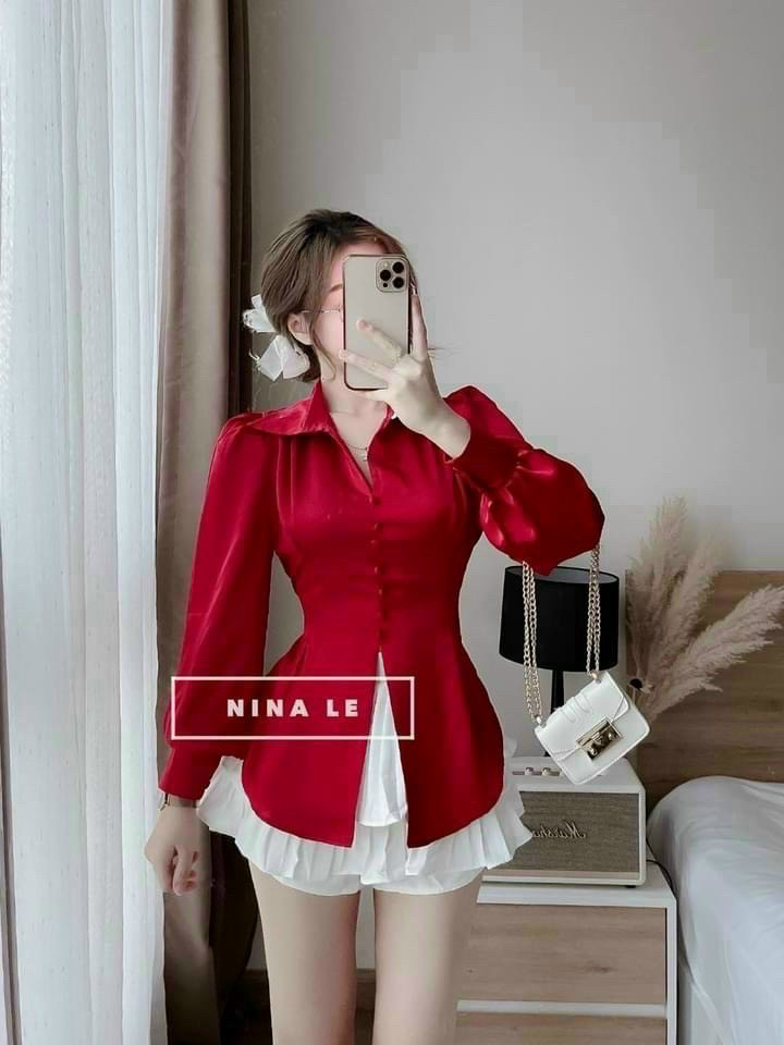 Áo sơ mi lụa satin tay phồng, áo xẻ tà cách điệu buộc nơ sau lưng, phối nút siêu chất