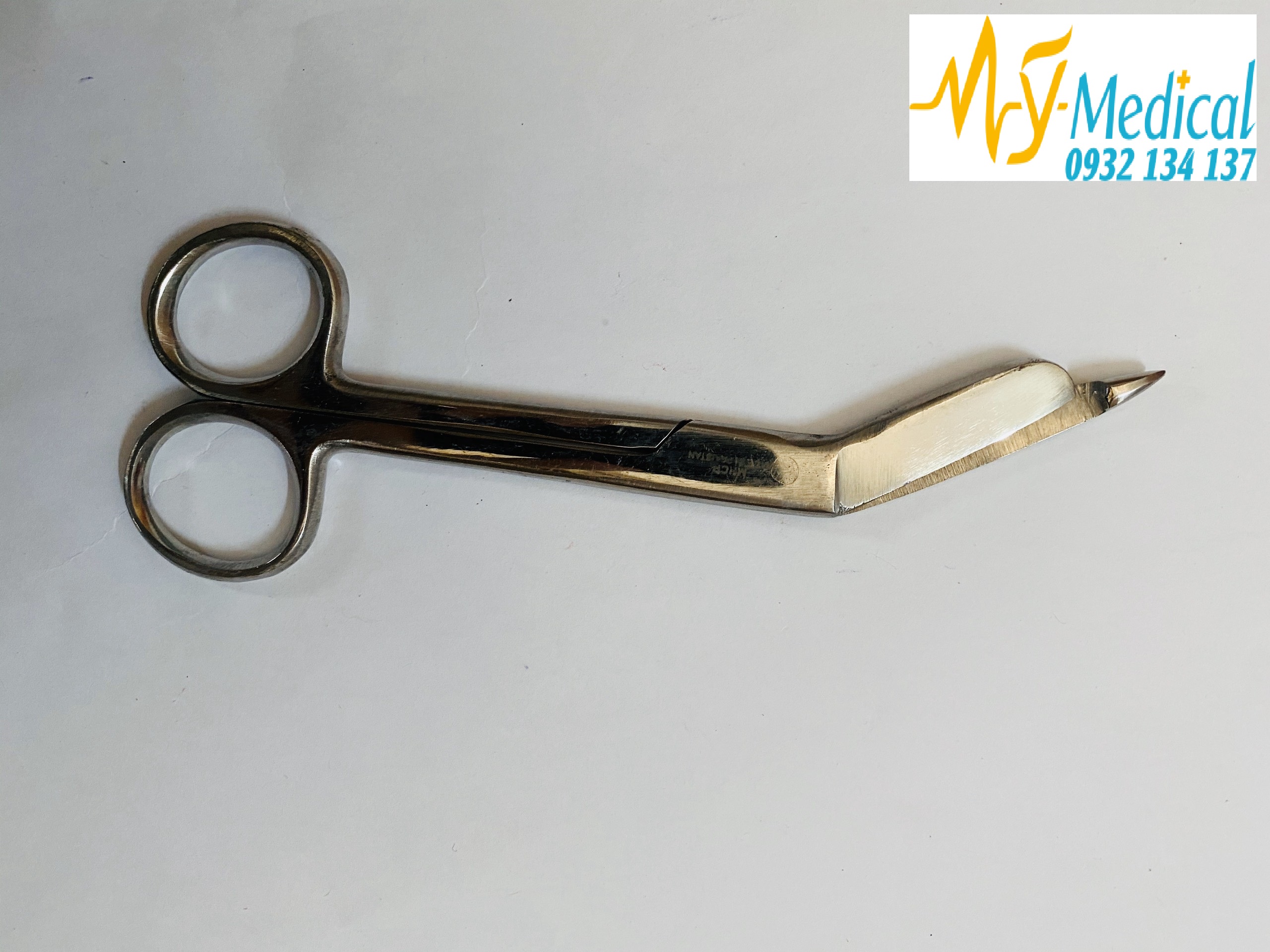Kéo cắt băng gạc y tế 16 cm