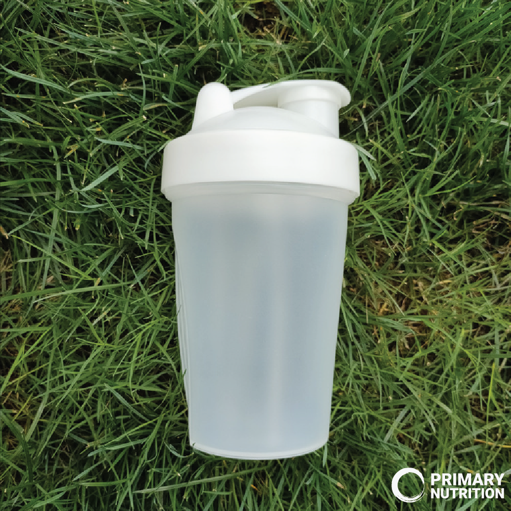 Bình lắc Primary Shaker Bottle - Bình lắc thể thao màu trắng tiện dụng - thể tích 500ml