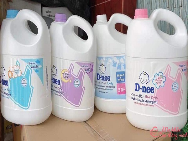 Nước giặt xả dnii-kid , can 3600ml siêu mềm mịn va bluca 2l