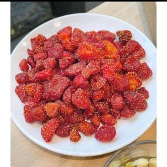 Mứt dâu tây sấy dẻo