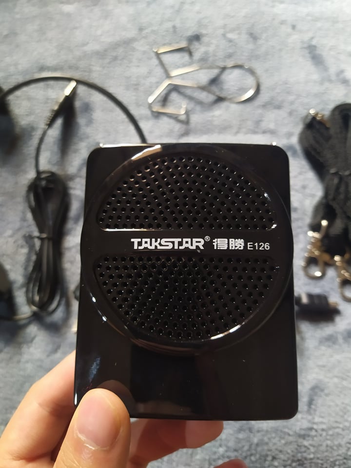 Máy trợ giảng Takstar E126 or E126A, Kích thước nhỏ mà loa to, bảo hành 6 tháng đổi mới