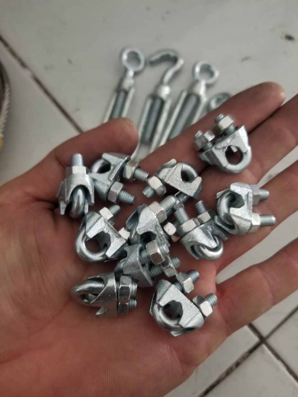 Khóa Cáp,Ốc siết Cáp chuyên dùng cho các loại dây cáp từ 2mm đến 10mm.kimkhinhatphat