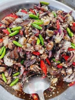 Mắm Ba Khía Trộn Sẵn Hủ 700 gr , Ăn Liền Siêu Chắc Thịt Thơm Ngon Bổ Dưỡng Đặc Sản Châu Đốc _ Bách Hoá Bà Ba