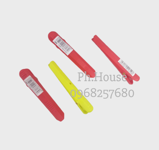 BÚT KẸP PHẤN VIẾT BẢNG