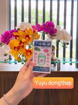 Dầu nóng xoa bóp, nhức mỏi Huo Lu Medicated Oil - Bạc hà