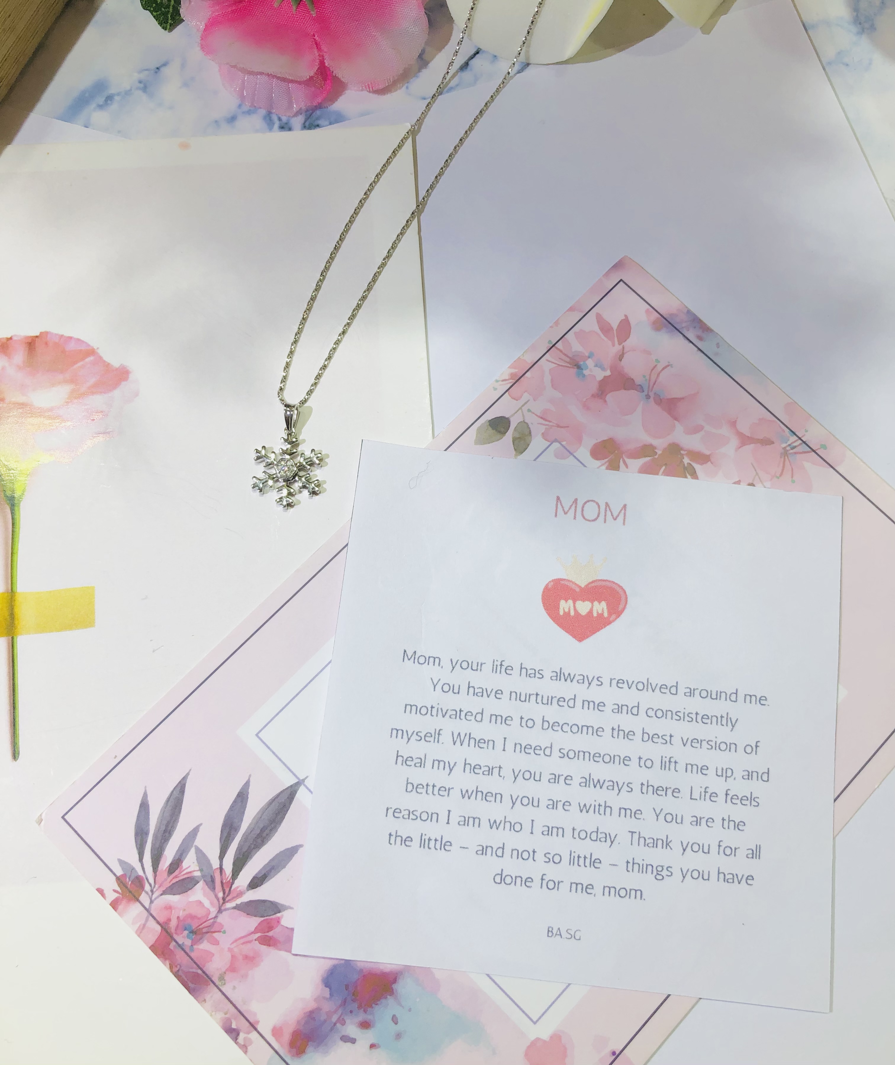 [SG Seller] Schneeflocken-Anhänger mit Diamanten aus 9-karätigem Weißgold | Halsketten | Geschenke