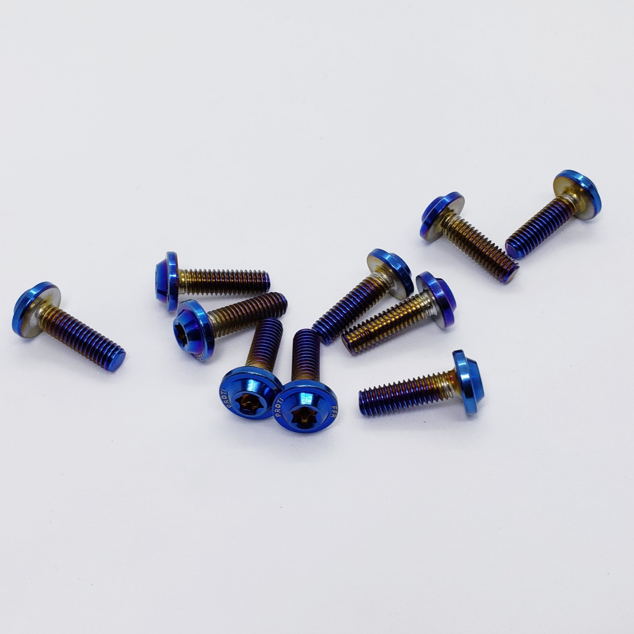 1 ốc proti 6ly2 xì titan dàn áo ốp pô dè sau xe máy moto