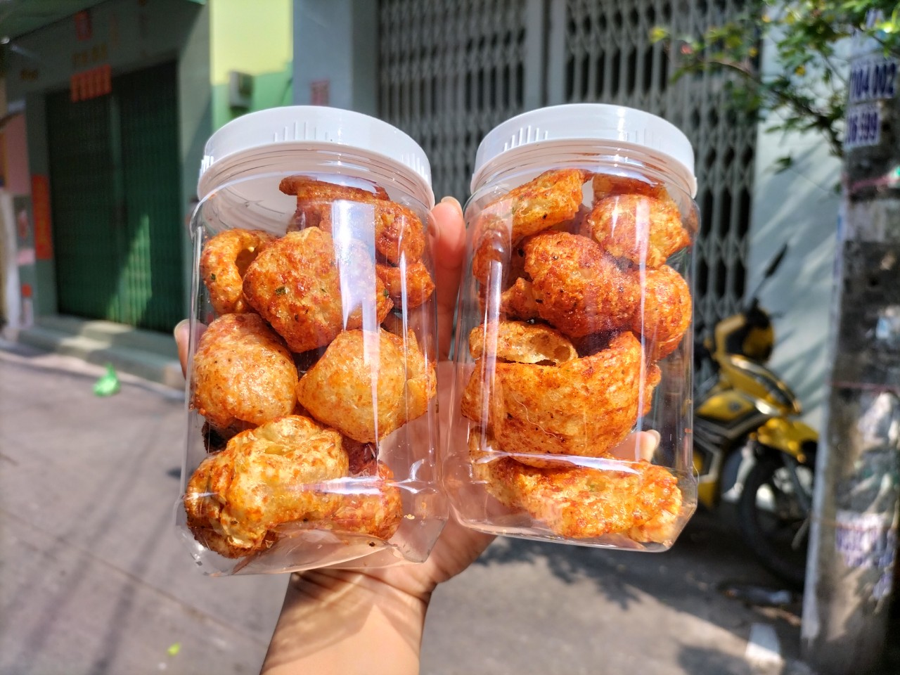 COMBO 5 HỦ/ 2 hủ  DA HEO CHIÊN GIÒN MẮM ỚT HÀNH (65gram/hủ)