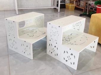 Kệ gác chân làm nails