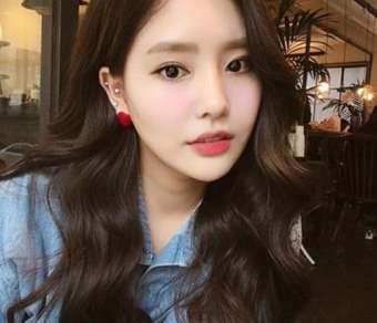 Combo Thuốc Nhuộm Màu Tóc Nâu Gỗ + Oxy Cao Cấp