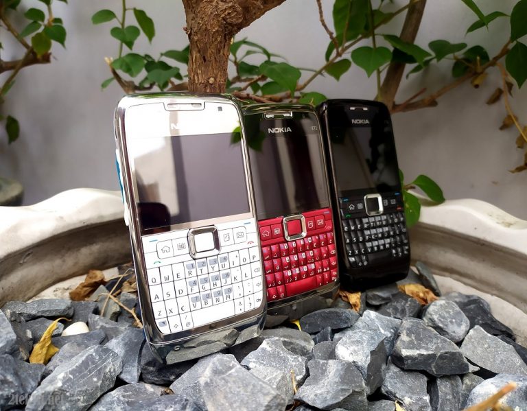 Điện thoại Nokia e71 24 ký tự cổ phổ thông giá rẻ