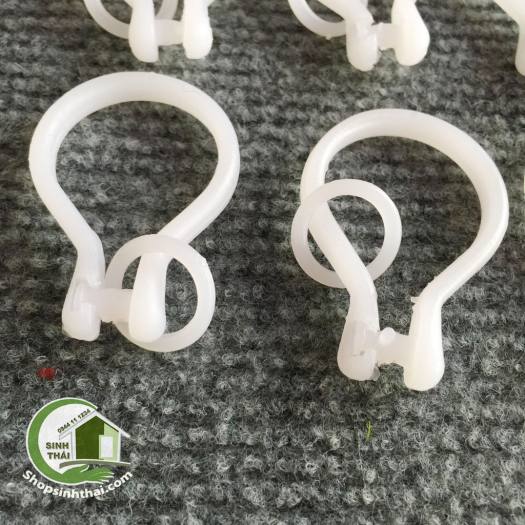 Bộ 20 khoen móc nhựa treo rèm màn - rộng 35cm - Móc treo & Kẹp quần áo ...