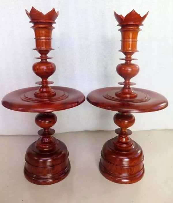 Cặp Chân Đèn Thờ Gỗ Hương Cao 40Cm
