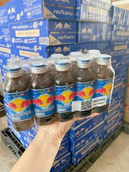 Bò húc Thái com 5 chai