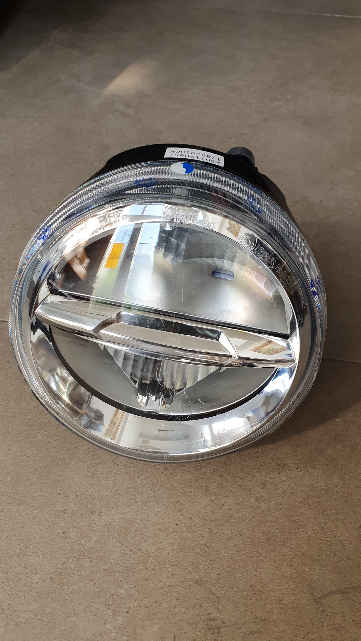 Pha led 2 tầng cho vespa Lx