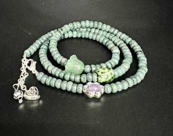 Vòng tay Ngọc Cẩm thạch quấn 3vòng  phối cỏ 4 lá Ngọc Cẩm thạch huyết a