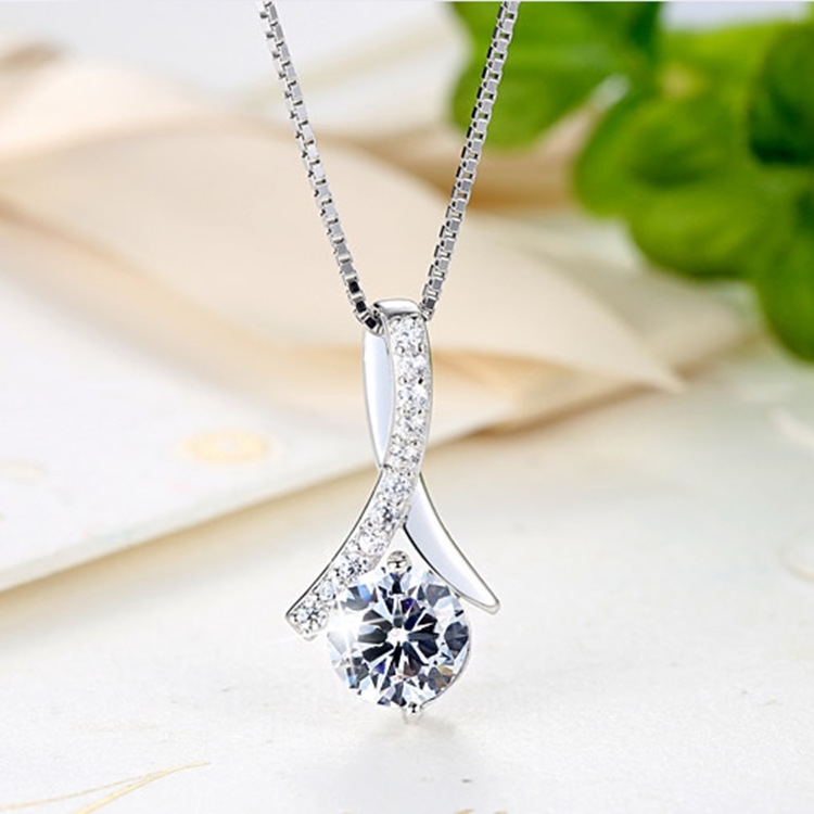 Dây chuyền bạc ý s925 thời trang hàn dc123 đá cực sáng