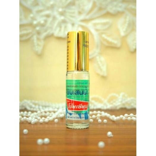 Dầu Gió Lăn Núi POY SIAN Thái Lan