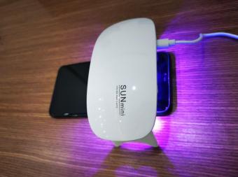 Đèn Pin Uv Sun Mini Có Chân Đứng, Sấy Keo Uv, Sấy Móng Tay, Sấy Keo Dán Kính 6 Bóng 6W