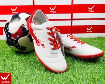 Giày đá bóng vải chính hãng wika ULTRA 3, thương hiệu người việt
