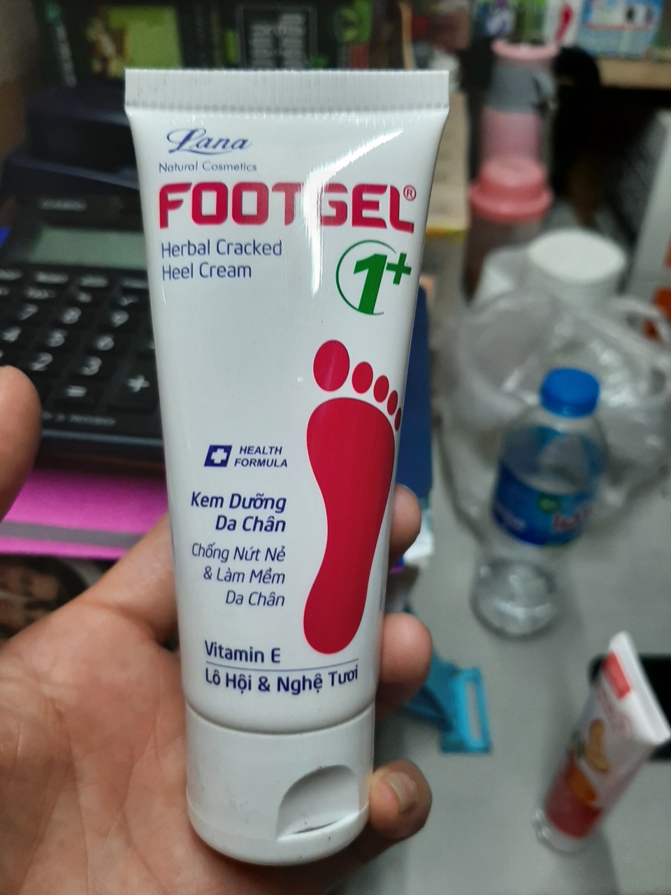 Kem dưỡng da chân lana classic + foodgel 1+ 50g
