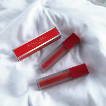 Son Kem Lì Black Rouge Air Fit Tint