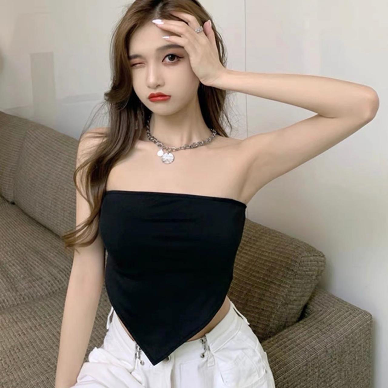 Áo ống kiểu yếm sexy phong cách Hàn Quốc áo quây kiểu yếm 2 dáng croptop màu đen trắng freesize