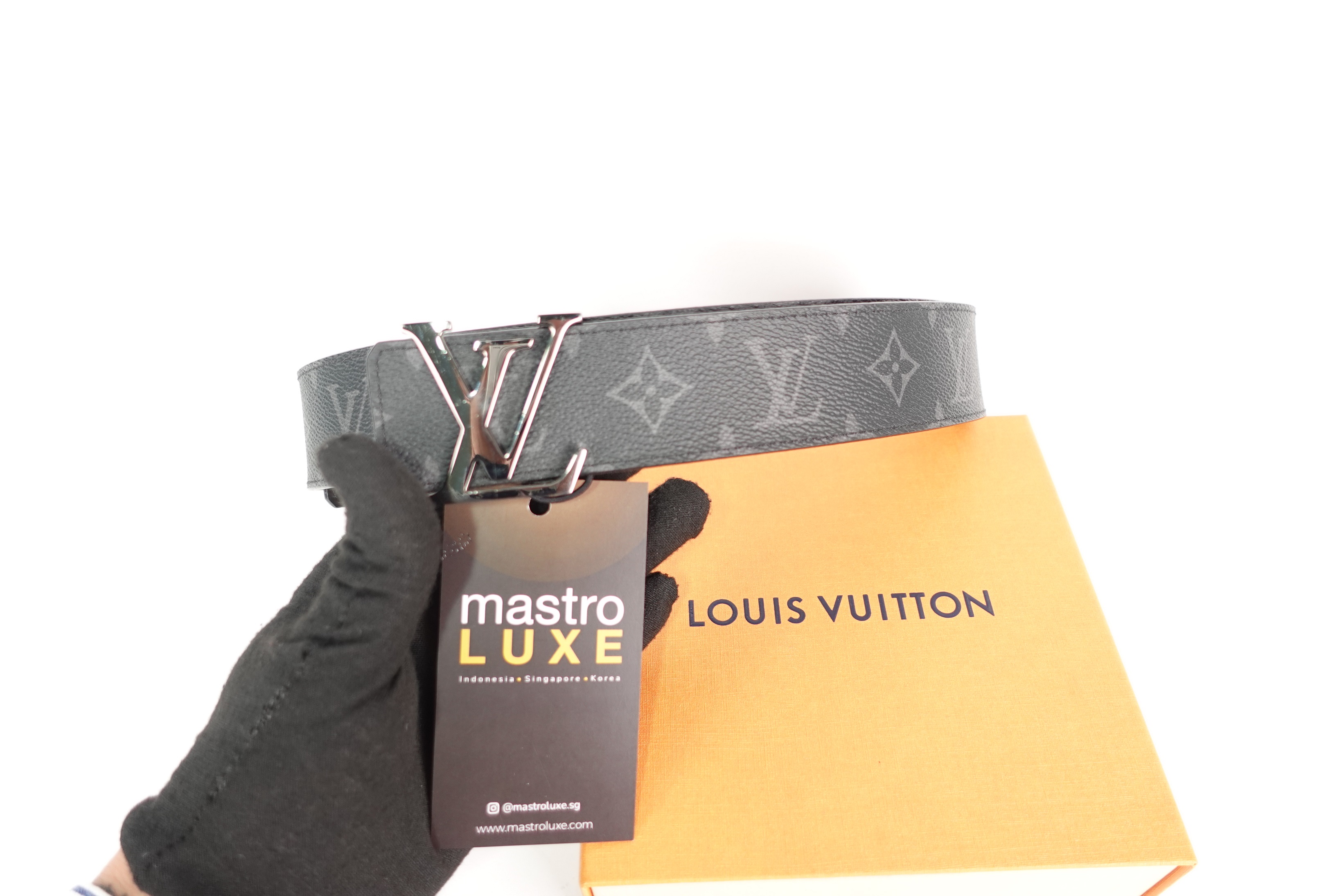 SJK Bootleg LV Eye Mask  Distressed leather belt, Leather belts, Leather  bifold wallet