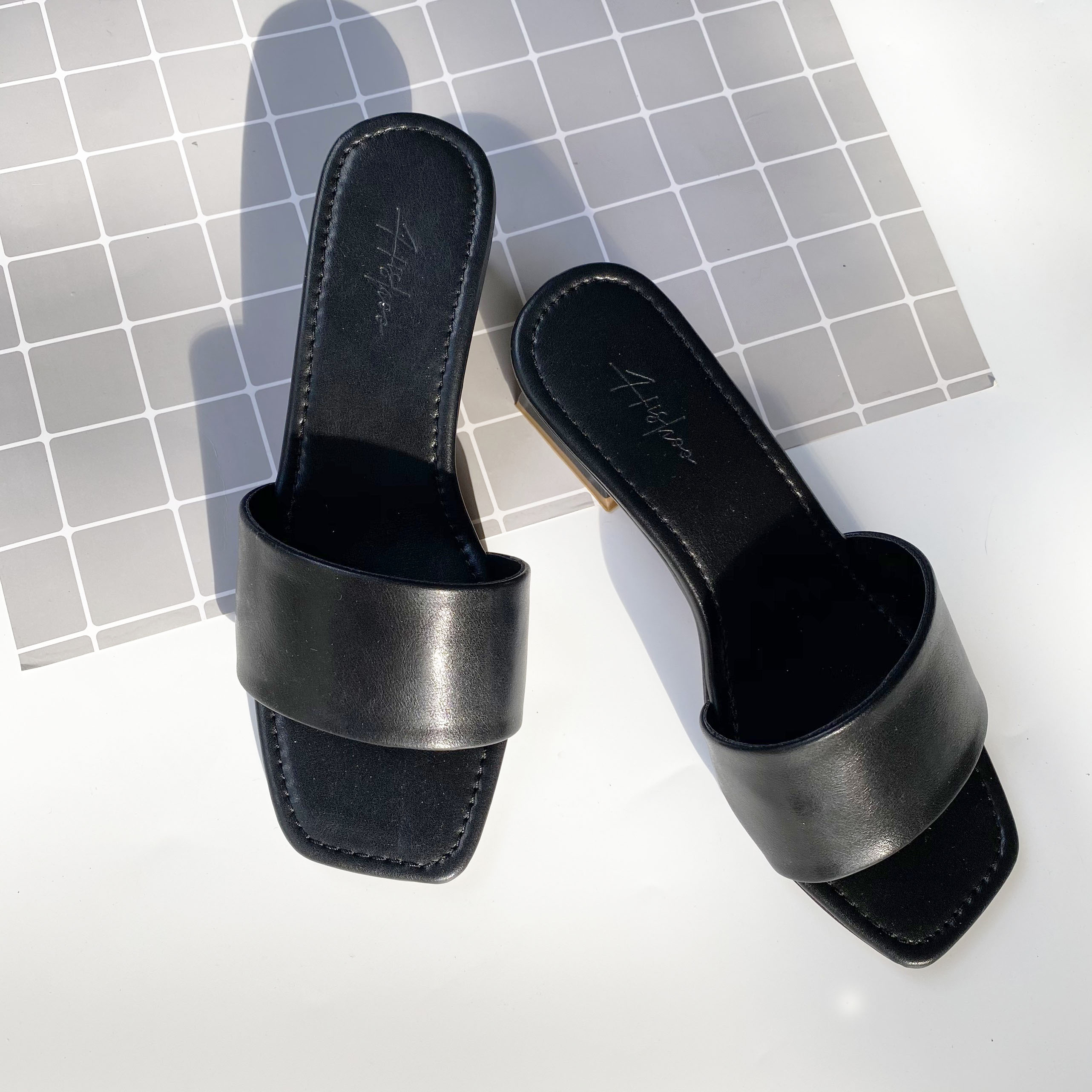 Dép cao gót nữ đế vuông thời trang dáng guốc sandal cao 5 phân quai ngang cao cấp Hishoo size 34-41 