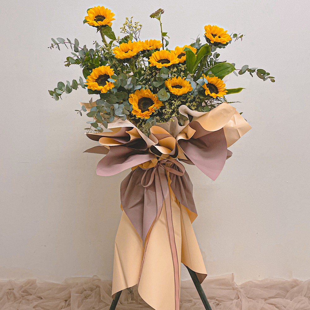 Buy Congratulatory Flower Stand
