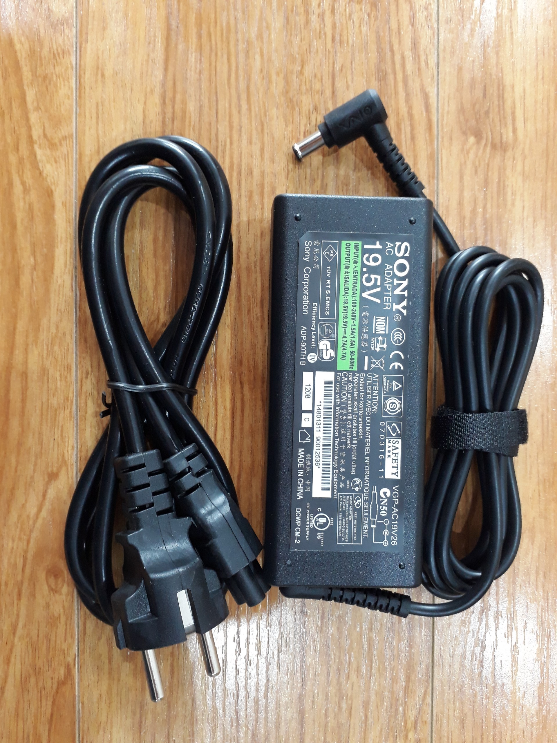 Sạc laptop sony vaio dùng cho sve14, sve15, vpc-eb, vpc-el, vpc-eg, vpc-ea, vpc-eh, vgn-sr, vpc-nw, vgn-cr, vpc-cw