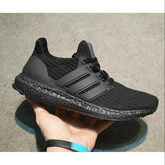 Giày thể thao ultraboost 4.0 full đen khogiay22
