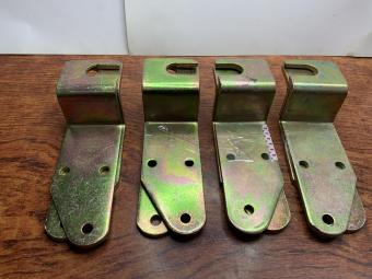 Tai Khóa Cửa Thùng Xe Tải Loại Cong, Bát Cong Bát khóa thùng xe tải loại dầy. ( Giá Bán 1 Cặp 2 bên, không bán lẻ)