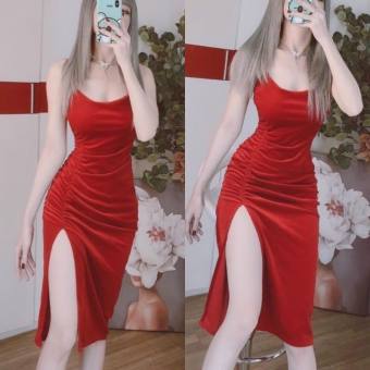 đầm nhung 2 dây xích xẻ tà ôm body