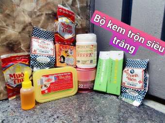 C11 món . Bộ kem trộn siêu trắng siêu thấm ( như hình) kem body