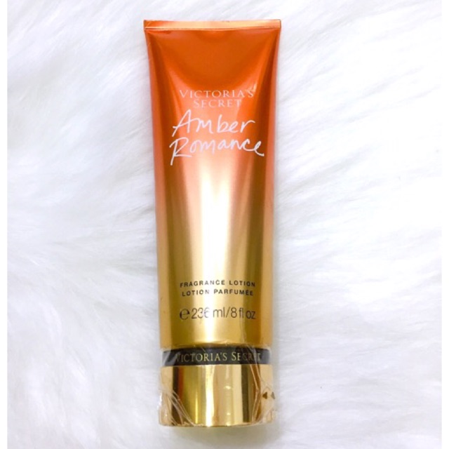 [HCM]Sữa Dưỡng Thể Victoria's Secret Amber Romance 236ml - USA