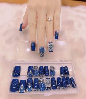 n4 Móng tay giả/ Móng tay úp dán thiết kế