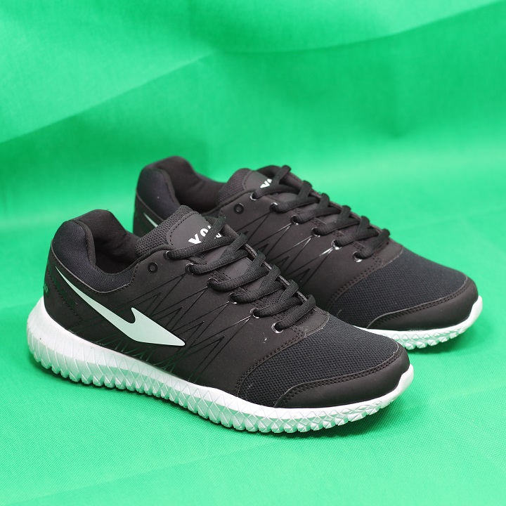 [HCM]Giày sneaker nam, giày thể thao nam size 39 đến 44 ( đen móc trắng )