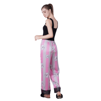 Quần lụa phối ren gấu kẻ hồng ghi VENUS SECRET