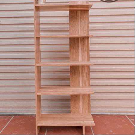[KÍCH THƯỚC LỚN HƠN] Kệ gỗ góc tường 5 tầng cao cấp. Chất liệu: gỗ MDF. Kích thước: 120 x 50 x 25cm. Bền đẹp, sang trọng