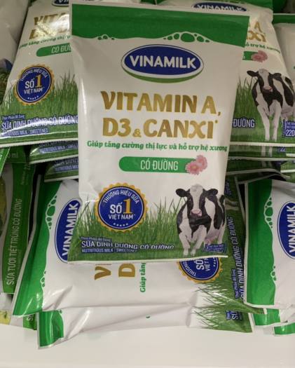 10 bịch sữa dinh dưỡng có đường Vinamilk bịch 220ml