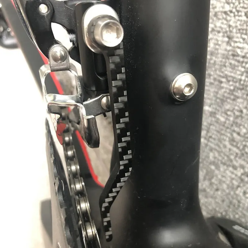 carbon bike chain