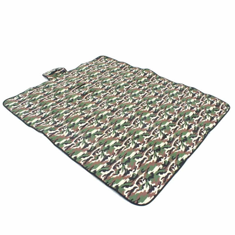 Yika 180*150cm With Handle Outdoor Camping Picnic Mat Pad
(Camouflage)