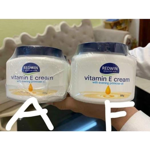 Kem dưỡng Redwin Vitamin E Cream 300g Úc