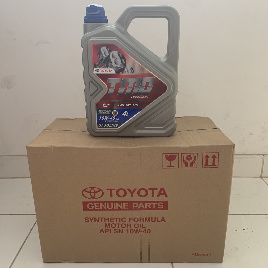 43 /DUS TMO BENSIN 4L ISI 4 10W-40 SN API OLI MESIN OIL ENGINE 4000ML LUBRICANT GASOLINE SYNTHETIC FORMULA MOBIL TOYOTA Harga 739,500 rupiah*Gratis Ongkir